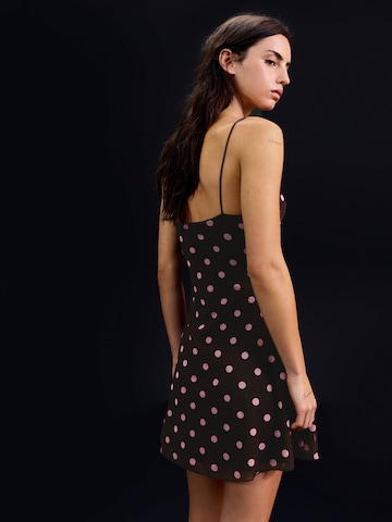 Bershka Ruha - barna