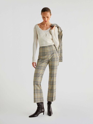 Regular Pantaloni de la Scalpers pe mai multe culori