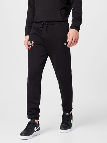 NEW ERA Zúžený Kalhoty 'CHIBUL' – černá: přední strana