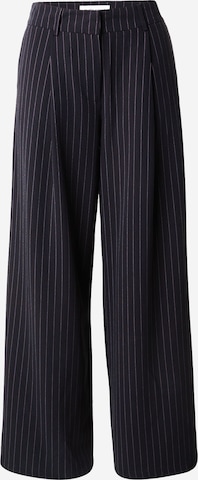 studioselectHlače s naborima 'Elsa' - crna boja: prednji dio