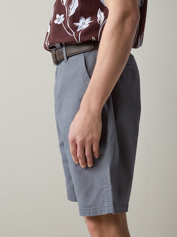 Next - regular Pantalón chino en azul