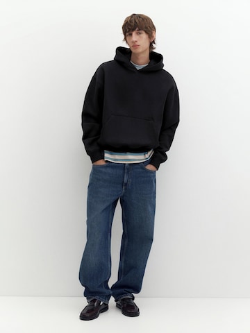 Pull&BearSweater majica 'STWD' - crna boja: prednji dio