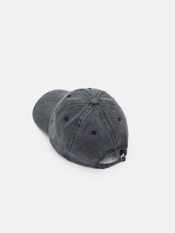 Casquette 'SAINT LOUIS' Pull&Bear en noir