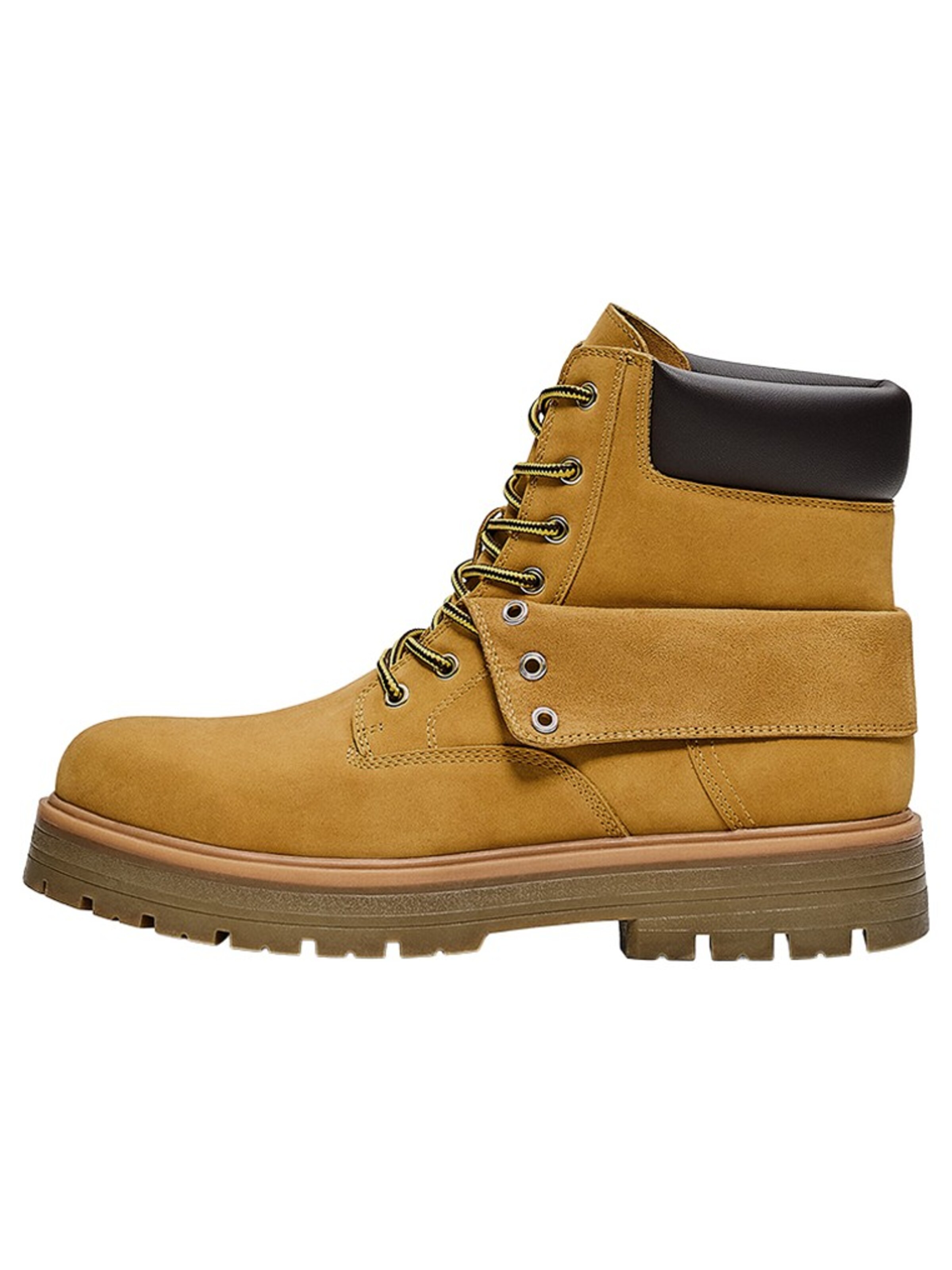 Boots stringati di Bershka in beige