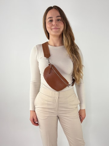 lePelou Fanny Pack 'MILA small' in Brown