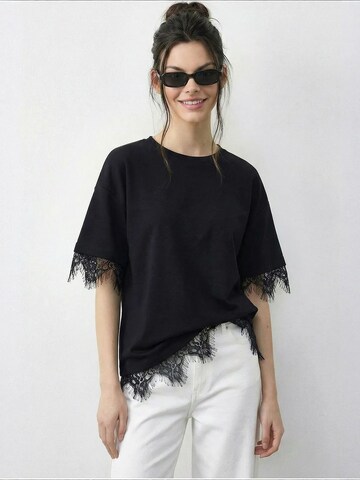 T-shirt 'T-Shirts' Bianco Lucci en noir