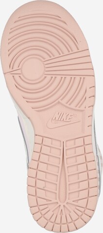 Baskets basses 'DUNK' Nike Sportswear en rose