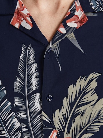 JACK & JONES - Ajuste confortable Camisa 'Tropic Resort' en azul