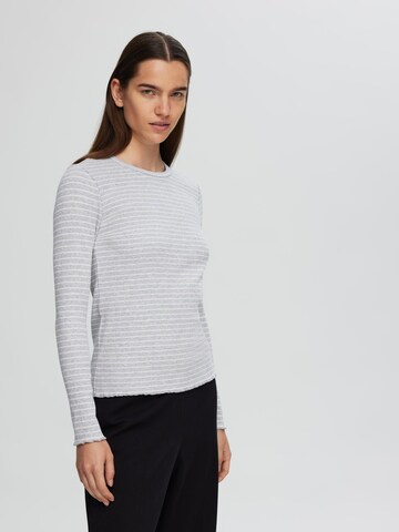 Maglietta 'Anna' di SELECTED FEMME in grigio