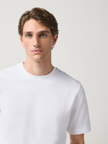 Next - Camiseta en blanco