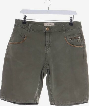 MOS MOSH Shorts in L in Green: front