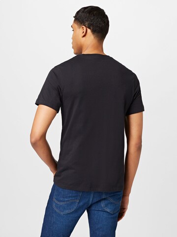 Tricou de la Nike Sportswear pe negru