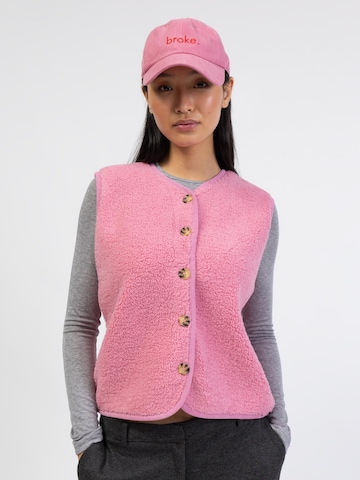 BROKE + SCHÖN Knitted Vest in Pink: front