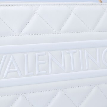 VALENTINO Handtasche 'Ada' in Weiß