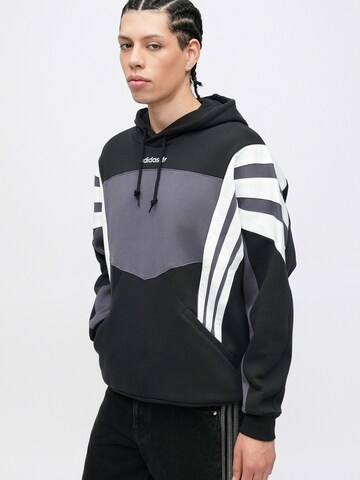 ADIDAS ORIGINALS Μπλούζα φούτερ 'SANTIAGO' σε μαύρο