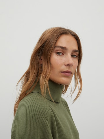 Rochie tricotat 'Malene' de la EDITED pe verde