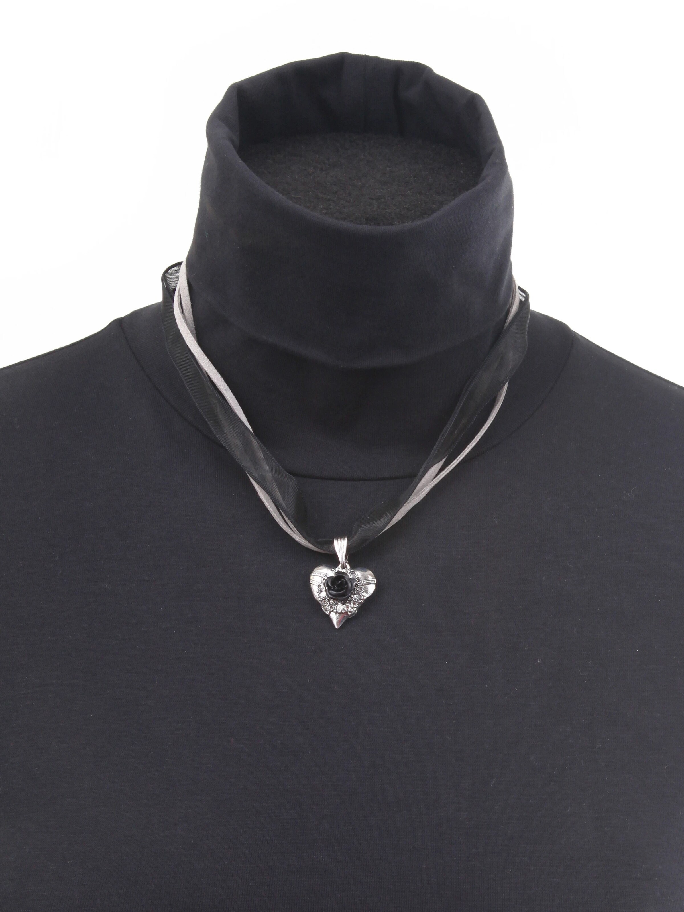 Allgäu Rebell Necklace 'Gerda' in Black