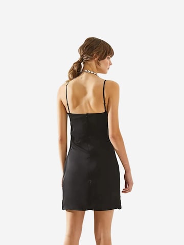 Robe Bianco Lucci en noir