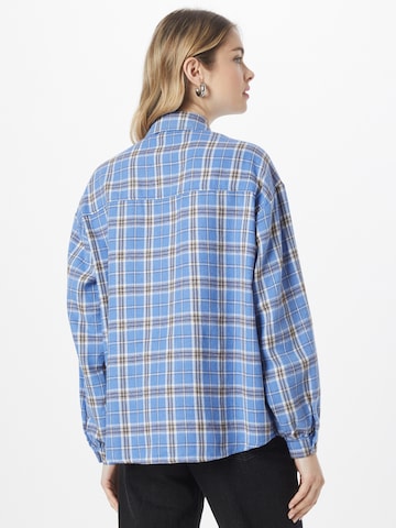 Camicia da donna 'JOSSA' di In The Style in blu