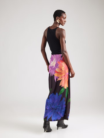 Ted Baker - Falda en negro