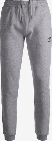 UMBRO Slim fit Workout Pants in Grey: front
