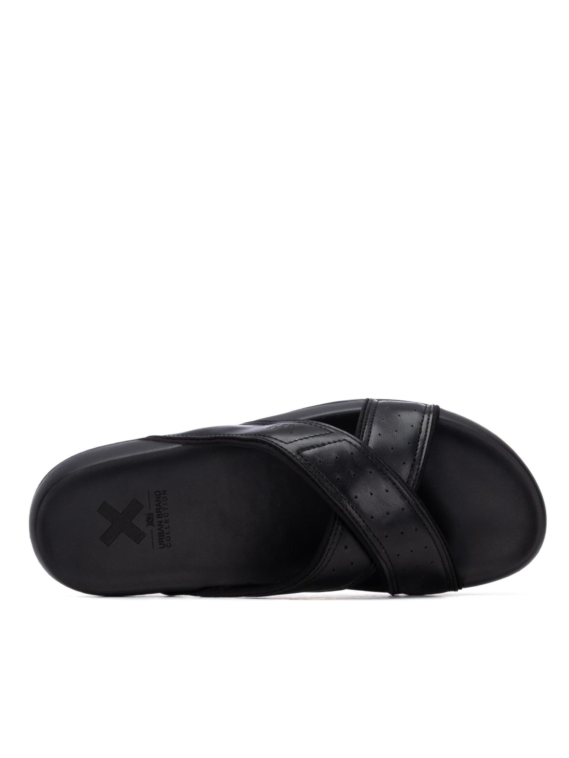 Xti Sandals in Black