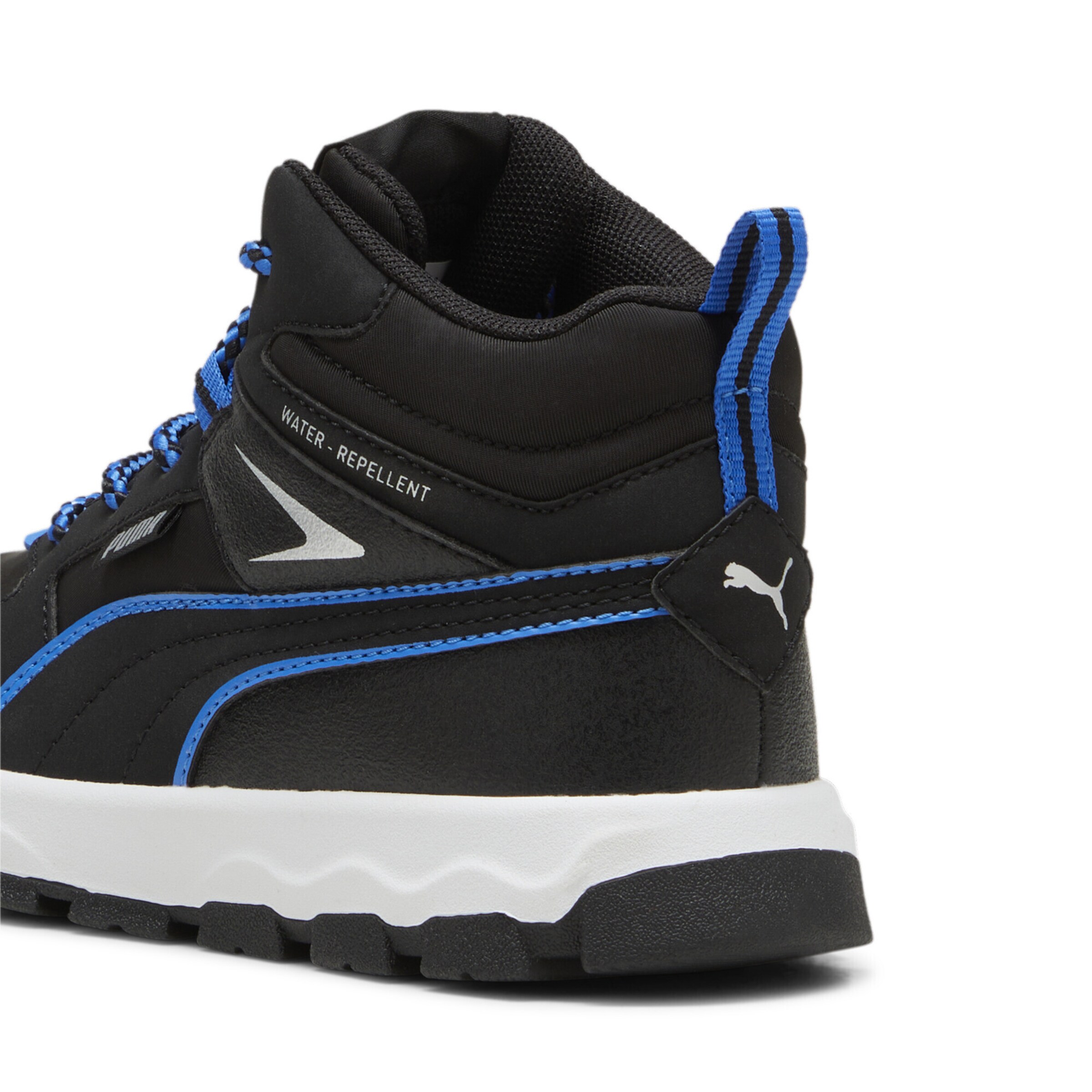 PUMA Sneaker 'Evolve Trail' in Schwarz