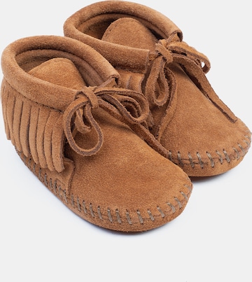 Minnetonka Slippers in Brown