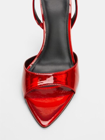 Sandale 'Beca' de la MANGO pe roșu
