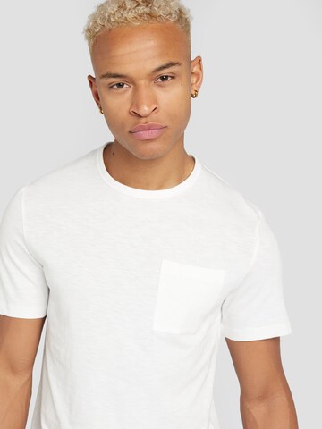 s.Oliver T-shirt i vit