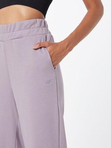 Tapered Pantaloni sportivi di 4F in lilla