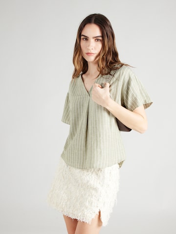 VILA Blouse 'PRISILLA' in Groen: voorkant