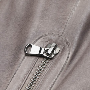Schyia Jacket & Coat in S in Grey