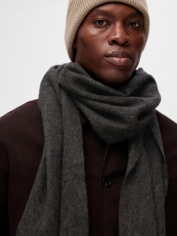 SELECTED HOMME Scarf 'TOPE' in Grey