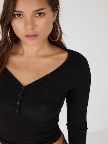 No Matter What Shirt in Zwart