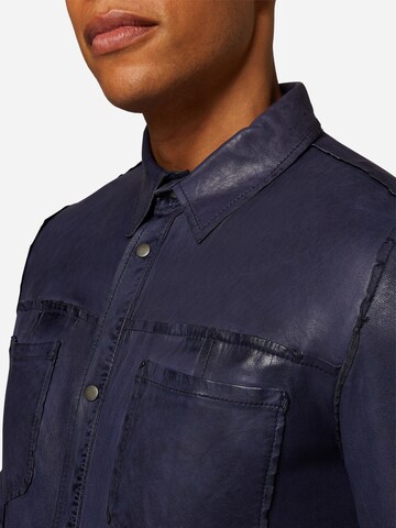 Slim fit Camicia 'Das Reverse' di RICANO in blu