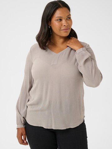 KAFFE CURVE Blouse 'KC Ami' in Grijs: voorkant