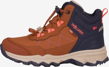 TROLLKIDS Flats in Brown: front