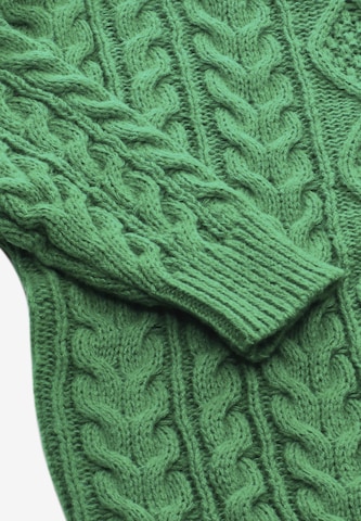 MYMO Sweater in Green