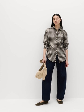 Marks & Spencer Blouse in Black: front