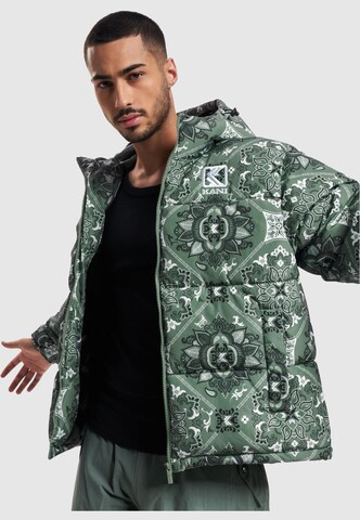 Veste mi-saison Karl Kani en vert : devant