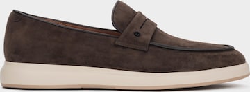 Estro Moccasin '360-823' in Brown: front