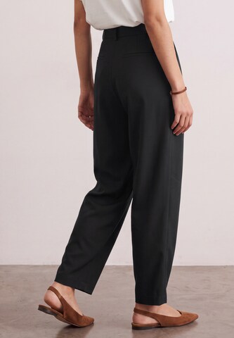 STREET ONE - regular Pantalón de pinzas 'Amalia' en negro