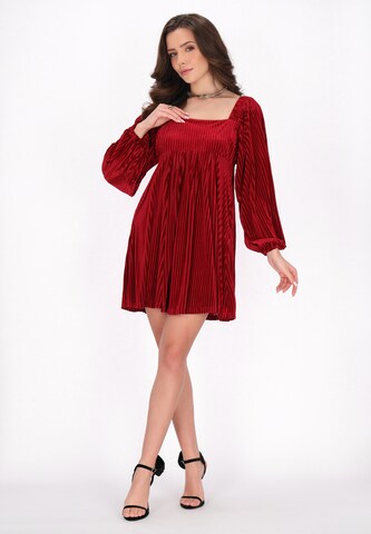 faina Dress in Red