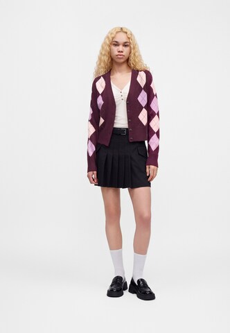 GUESS Πλεκτή ζακέτα 'GRACIE ARGYLE' σε κόκκινο
