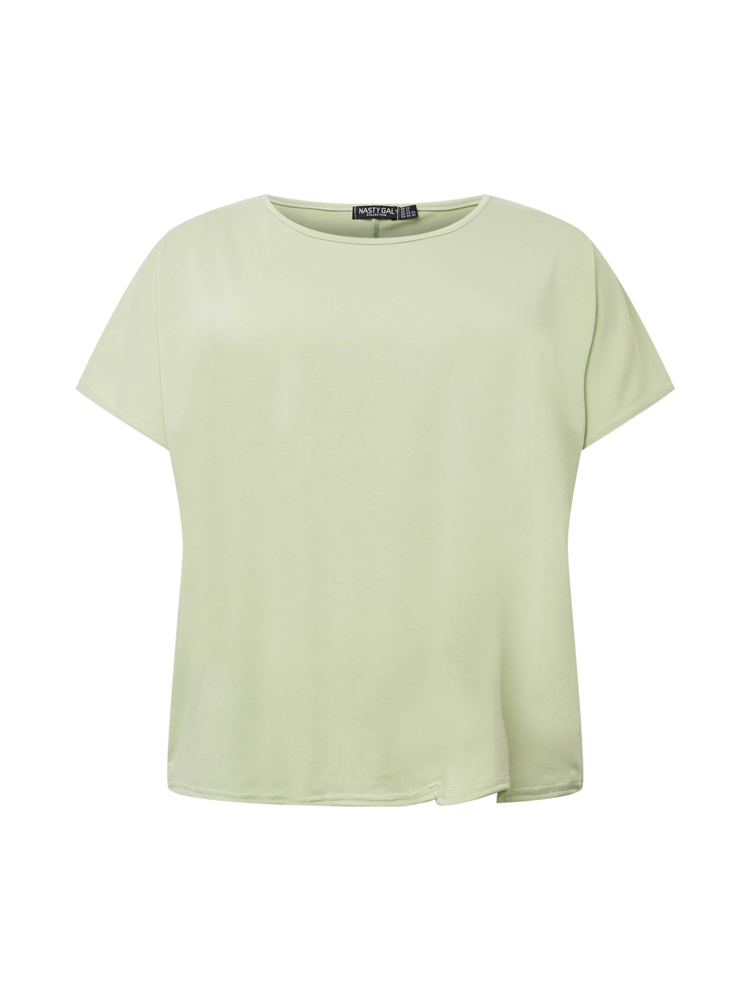 Tricou de la Nasty Gal Plus pe verde: față