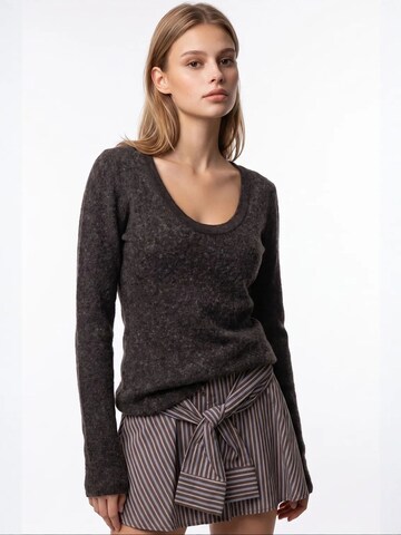 Pullover di MixRay in grigio