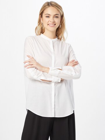 BOSS Blouse 'Befelize' in Wit: voorkant