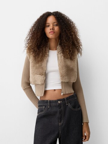 Bershka Knit cardigan in Beige: front