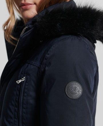 Veste d’hiver 'Everest' Superdry en bleu